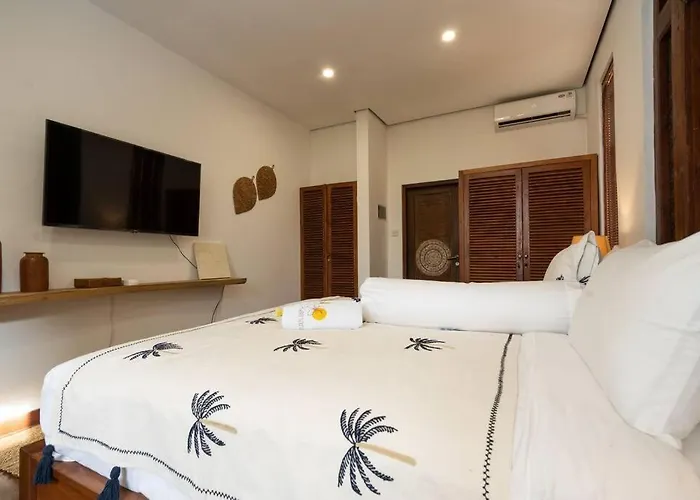 فيلة Kainara 2 - Cozy In Center Of